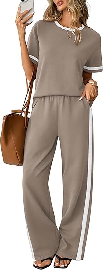 2 Piece Sets for Women Matching Sets Summer Outfits Resort Wear Short Sleeve Lounge Set Wide Leg Pants with Pockets